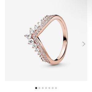 Practically new pandora ring!